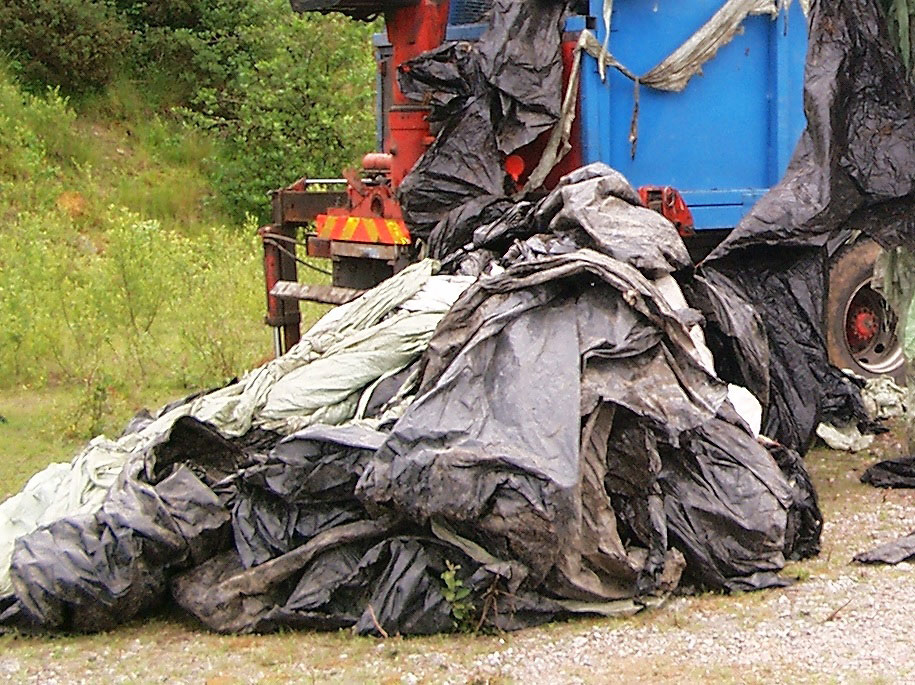 Loose - in one heap